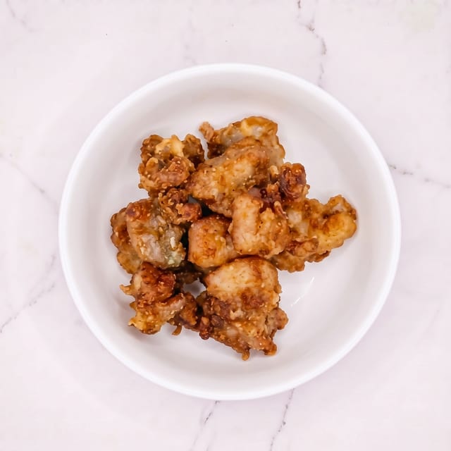 Popcorn Chicken Basket.