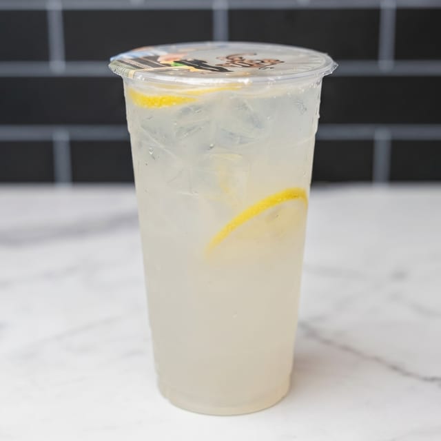 Fresh Squeezed Lemonade (Nuoc Chanh).